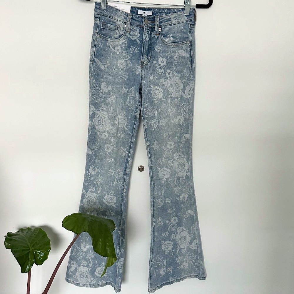 NWOT BP High Rise Flare Jeans - Floral Print